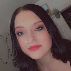 Meet your Posher, Bella